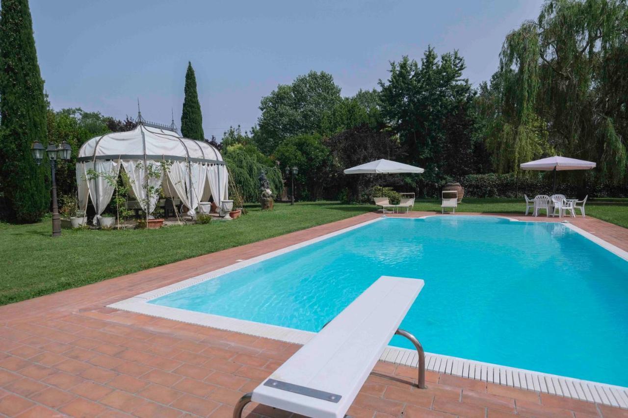 Villa Luxury Pool & Garden Пиза Экстерьер фото
